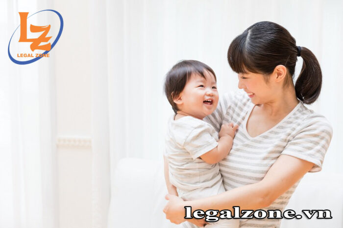 Nhận cháu làm con nuôi: điều kiện và hồ sơ cần có