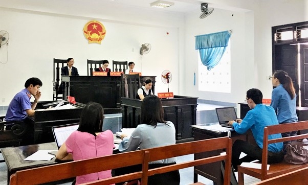 Án lệ số 69/2023/AL: Quyền hạn của Trọng tài thương mại trong xử lý tranh chấp liên quan đến bảo mật thông tin và cạnh tranh.